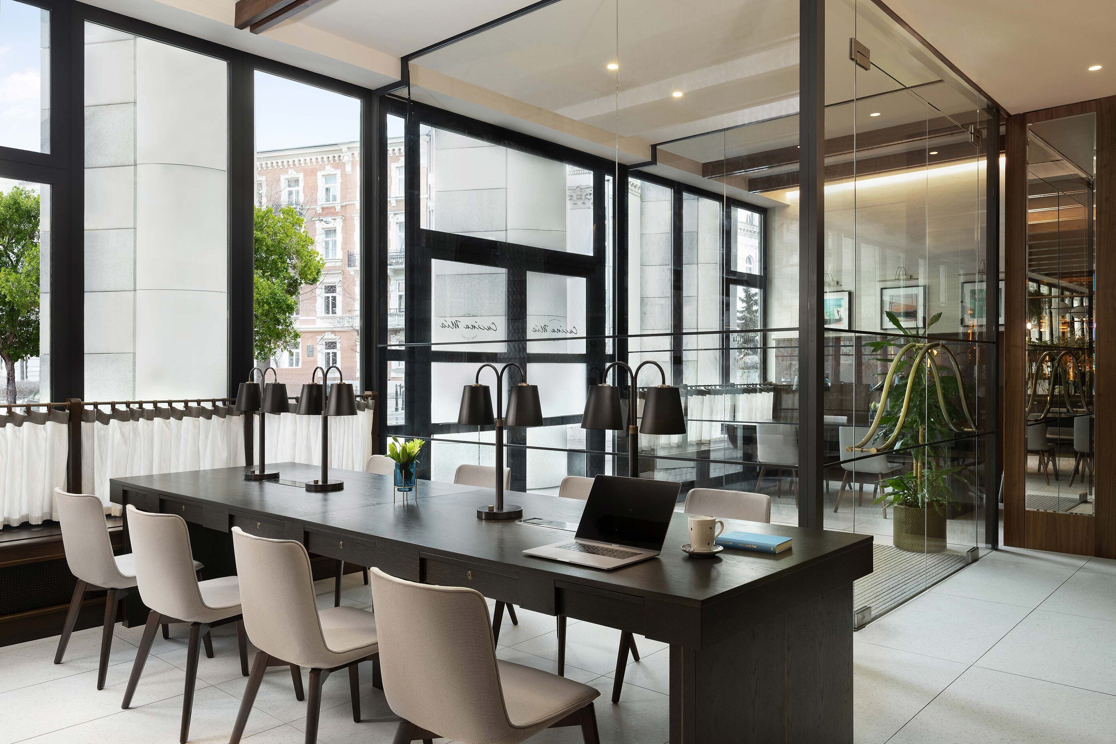 breakfast and brunch served