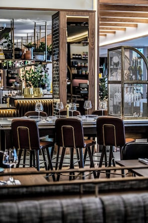 Breakfast and brunch served  - Sheraton Grand Warsaw (Warsaw)