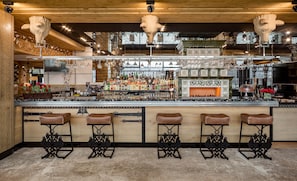 Bar (in der Unterkunft)