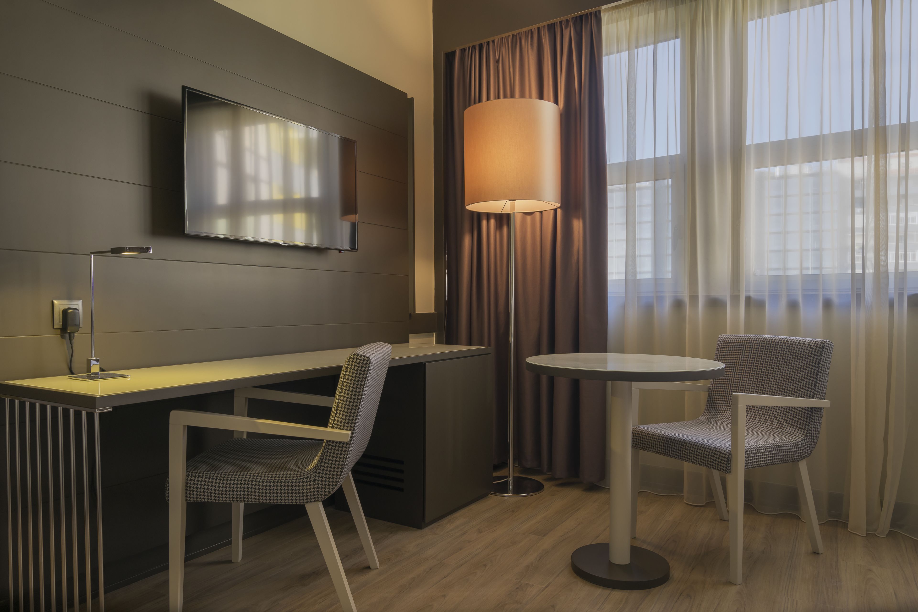 prestige premium room | minibar, in-room safe, soundproofing, free wifi