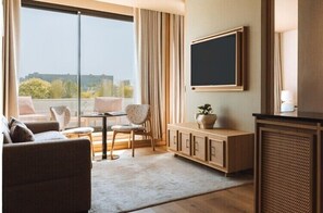 Suite, balkong (Coolest Varanda Suite) | Oppholdsområde | LCD-TV