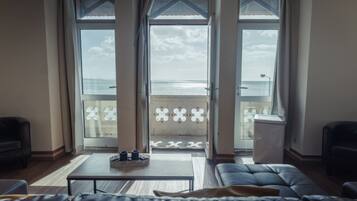 Minibar, in-room safe, soundproofing, rollaway beds