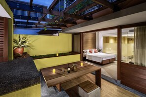 Habitación Club, en el área del patio (Pool Access) | Terraza o patio