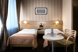 Standard-Doppel- oder -Zweibettzimmer