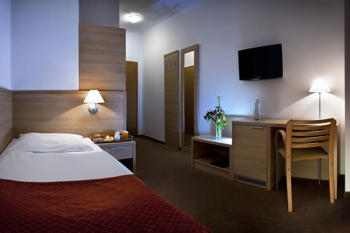 Phòng đơn Tiêu chuẩn | 1 phòng ngủ, bộ đồ giường kháng dị ứng, minibar, két bảo mật tại phòng