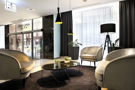 Sala de estar en el lobby