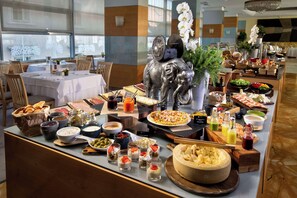 Free breakfast