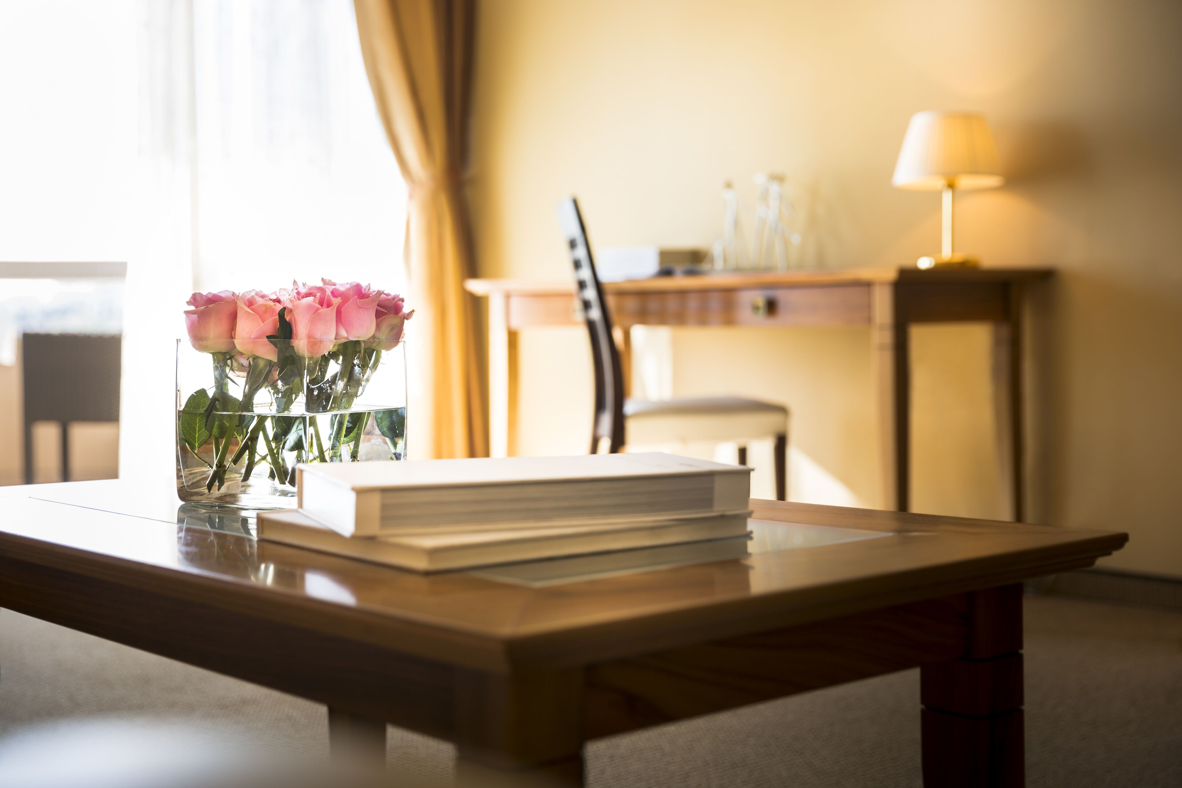 executive suite, balcony, sea view | minibar, in-room safe, desk, blackout curtains