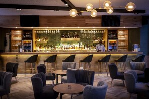 3 bars/lounges, cocktail bar - The Alphen Boutique Hotel & Spa (Cape Town)