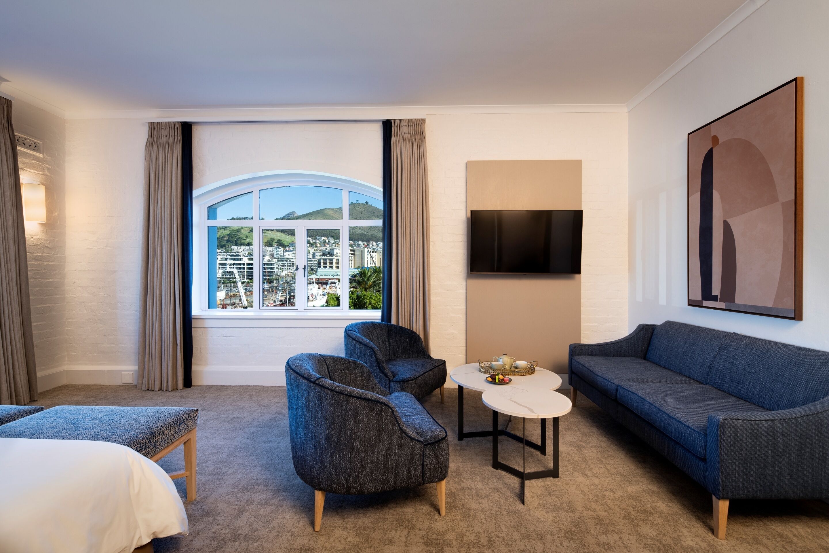 Camera doppia, vista montagna | Biancheria da letto di alta qualità, minibar, una cassaforte in camera
