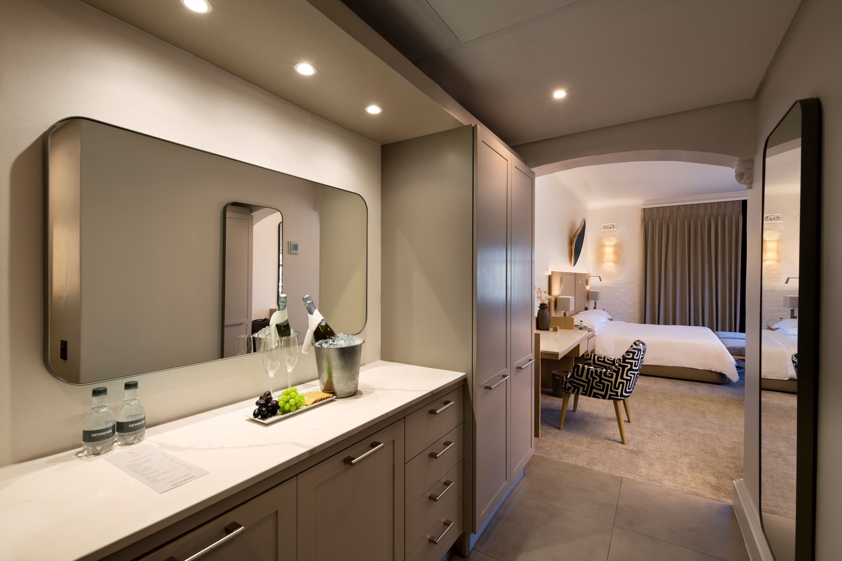 Double Room, Mountain View | Premium bedding, minibar, in-room safe, WiFi (free)