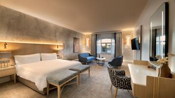 Doppelzimmer (Piazza Facing ) | Hochwertige Bettwaren, Minibar, Zimmersafe, kostenloses WLAN