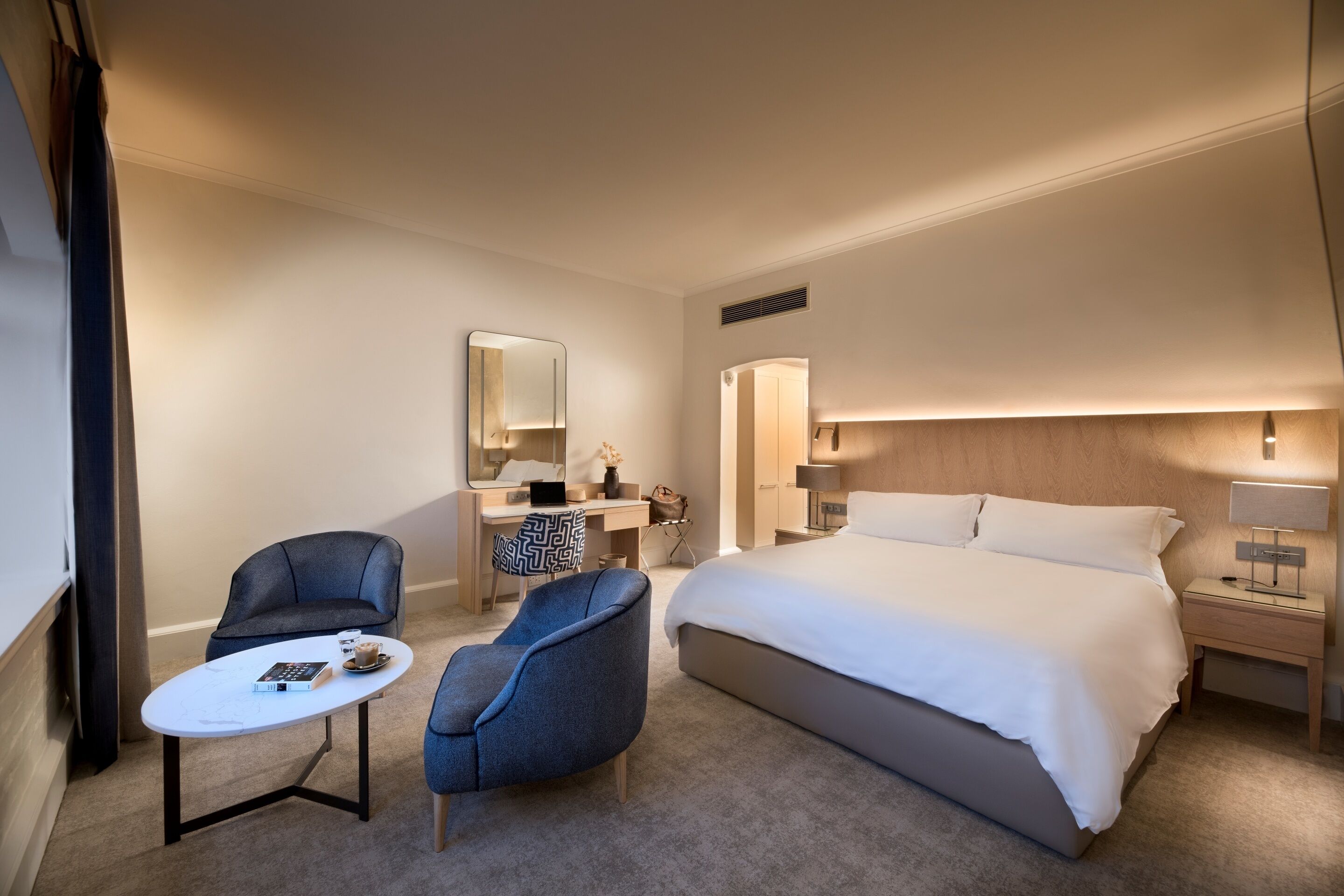 Double Room, Mountain View | Premium bedding, minibar, in-room safe, WiFi (free)