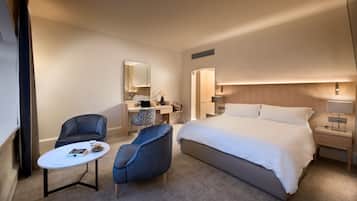 Double Room, Mountain View | Premium bedding, minibar, in-room safe, WiFi (free)