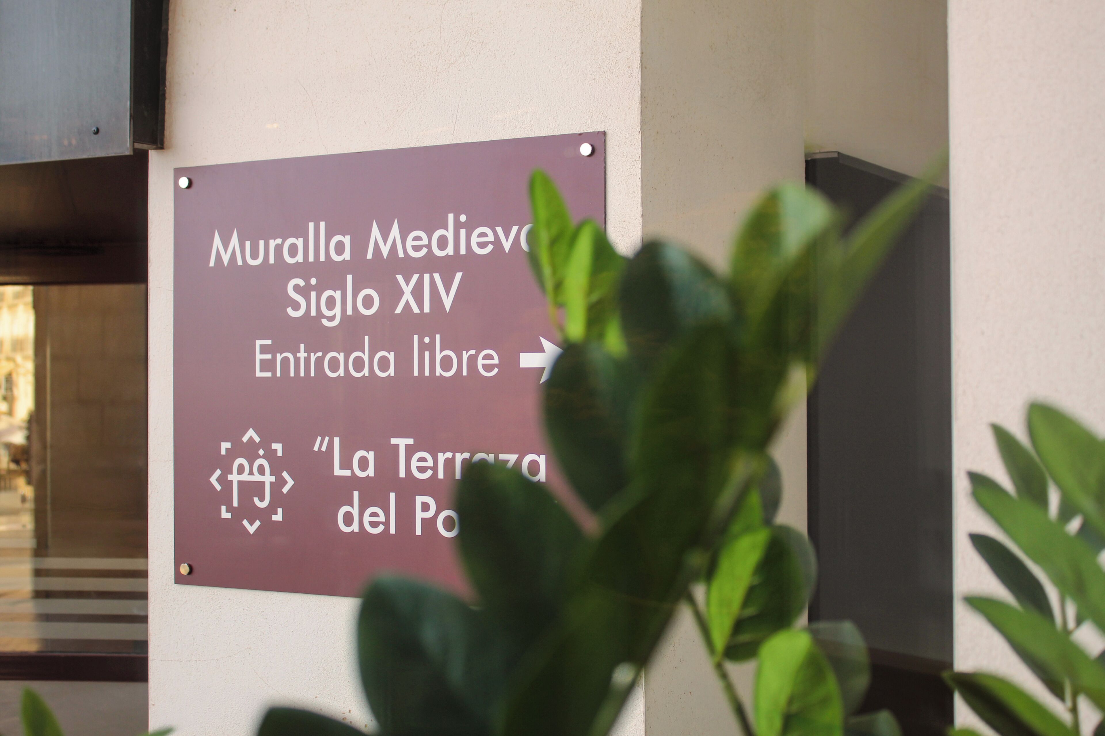 Photo - Hotel Reina Cristina