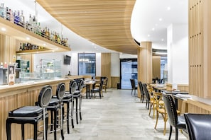 2 restaurants, breakfast, lunch, dinner served; Regional cuisine