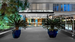 Front of property – evening/night