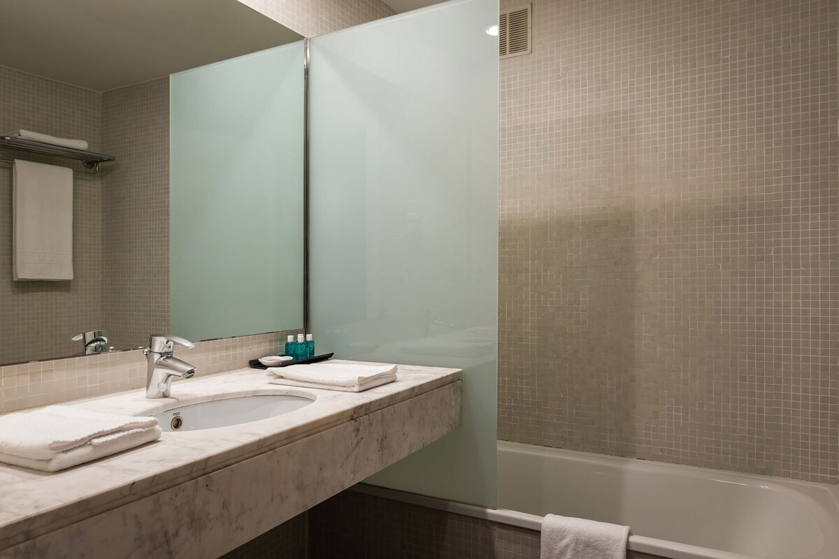 Salle de bain | Articles de toilette écologiques, sèche-cheveux, papier toilette