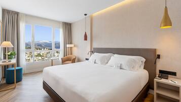 Assecador de cabells, bidet i tovalloles