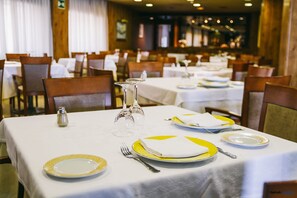 Spanish cuisine - City House Florida Norte Hotel by Faranda (Madrid)