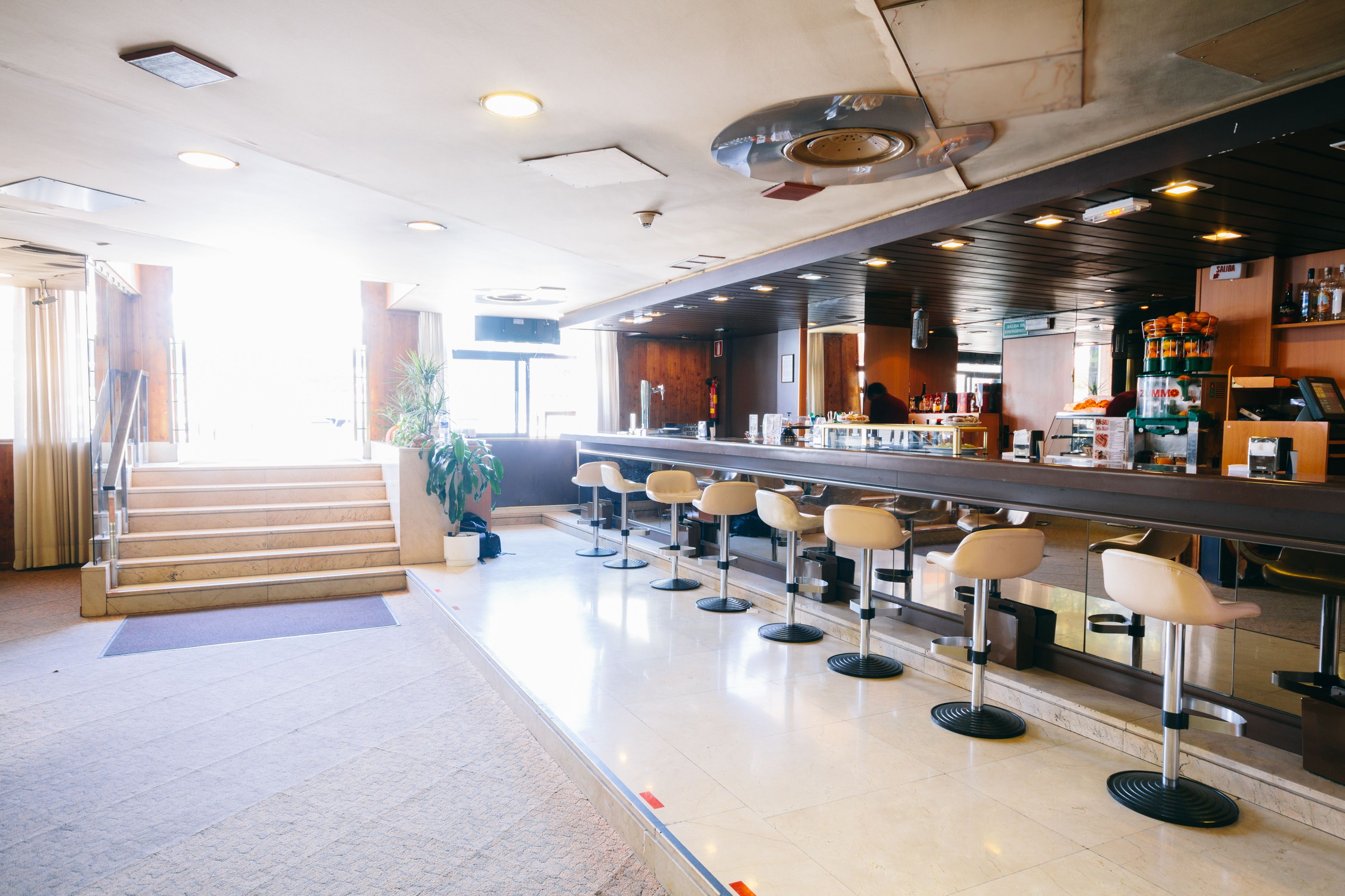 Coffee shop