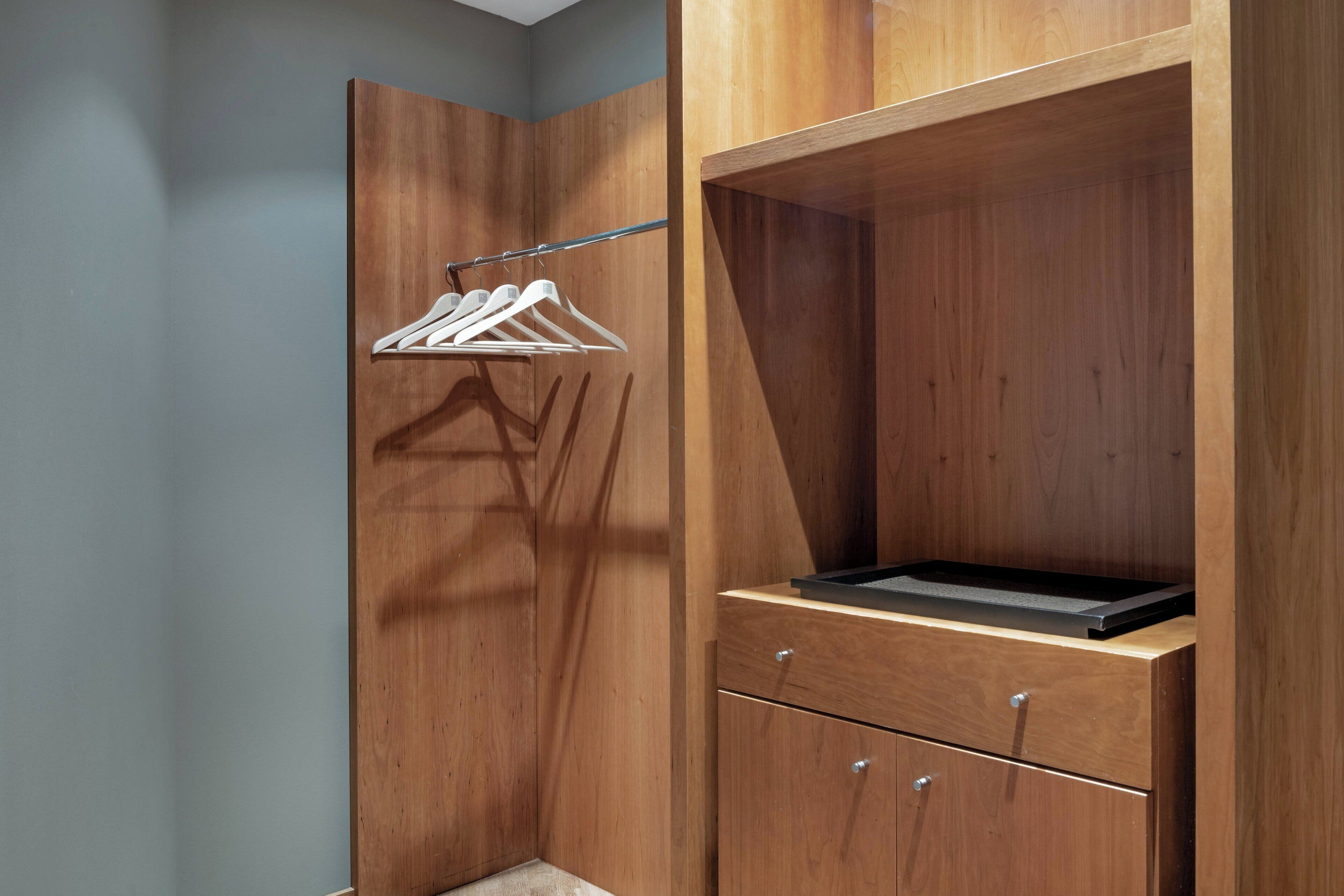 1 bedroom, minibar, in-room safe, desk