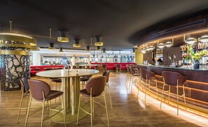 Snack bar