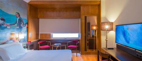 Una cassaforte in camera, una scrivania, Wi-Fi gratuito, lenzuola