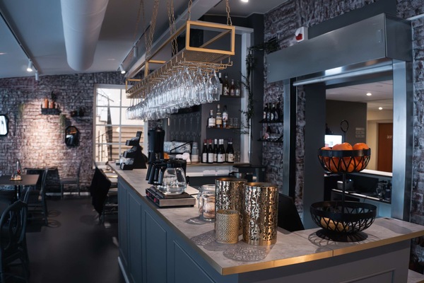 Bar (in der Unterkunft)