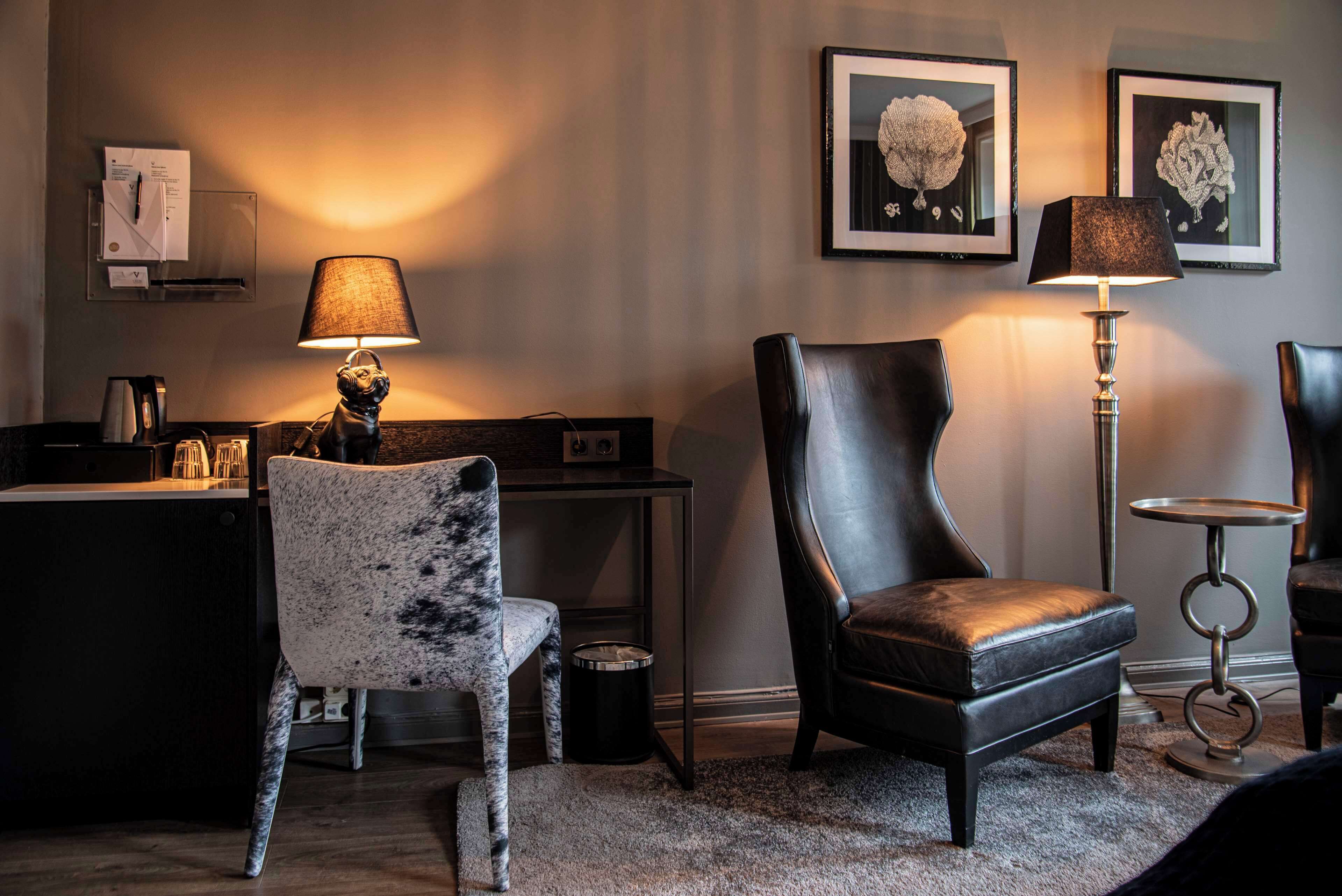 premium room, 1 king bed, non smoking, balcony | 1 bedroom, individually decorated, individually furnished