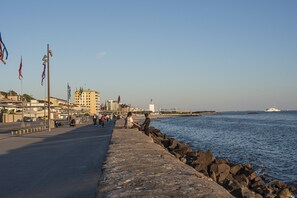 Ubicación cercana a la playa
