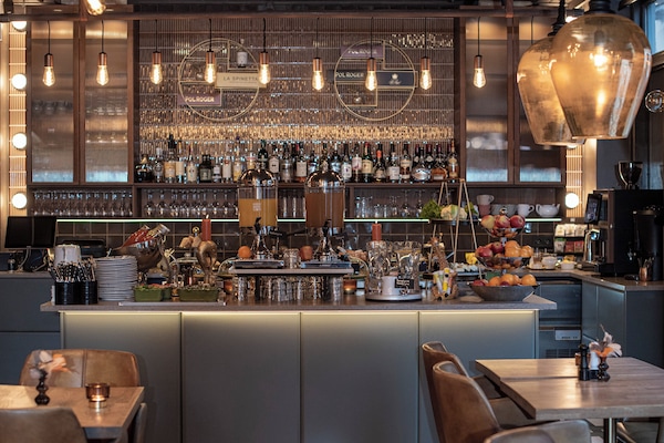 Café da manhã e jantar, culinária internacional