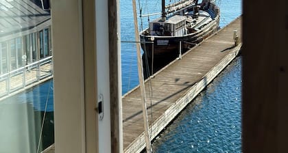 Home Hotel Packhuset