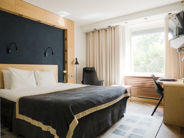 Double Room (160 cm)