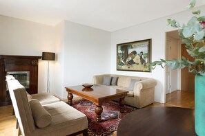 Suite junior | Cunas gratuitas, wifi gratis, ropa de cama