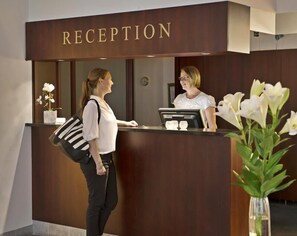 Reception - Home Hotel Baltzar (Malmo)