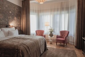 Deluxe Double Room | Desk, iron/ironing board, free WiFi, bed sheets - Home Hotel Baltzar  (Malmo)