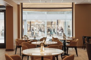 Food court - Home Hotel Baltzar (Malmo)