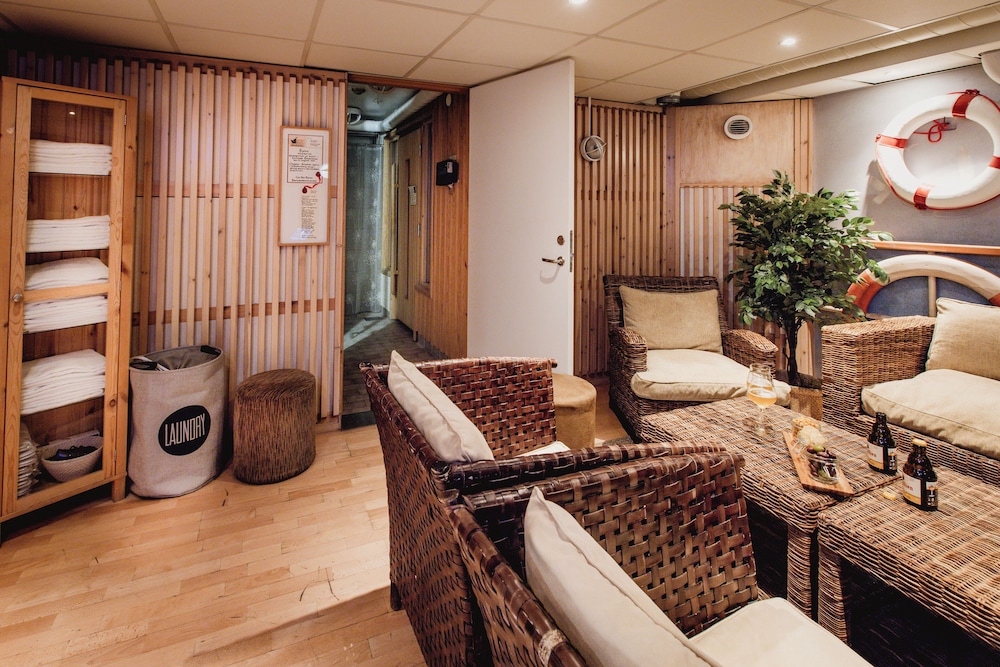 Freys Hotel by null