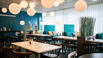 Breakfast and dinner served, Scandinavian cuisine