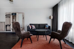 Literie hypoallergénique, coffres-forts dans les chambres, bureau