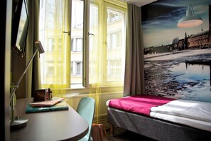 Chambre simple classique | Vue sur la cour