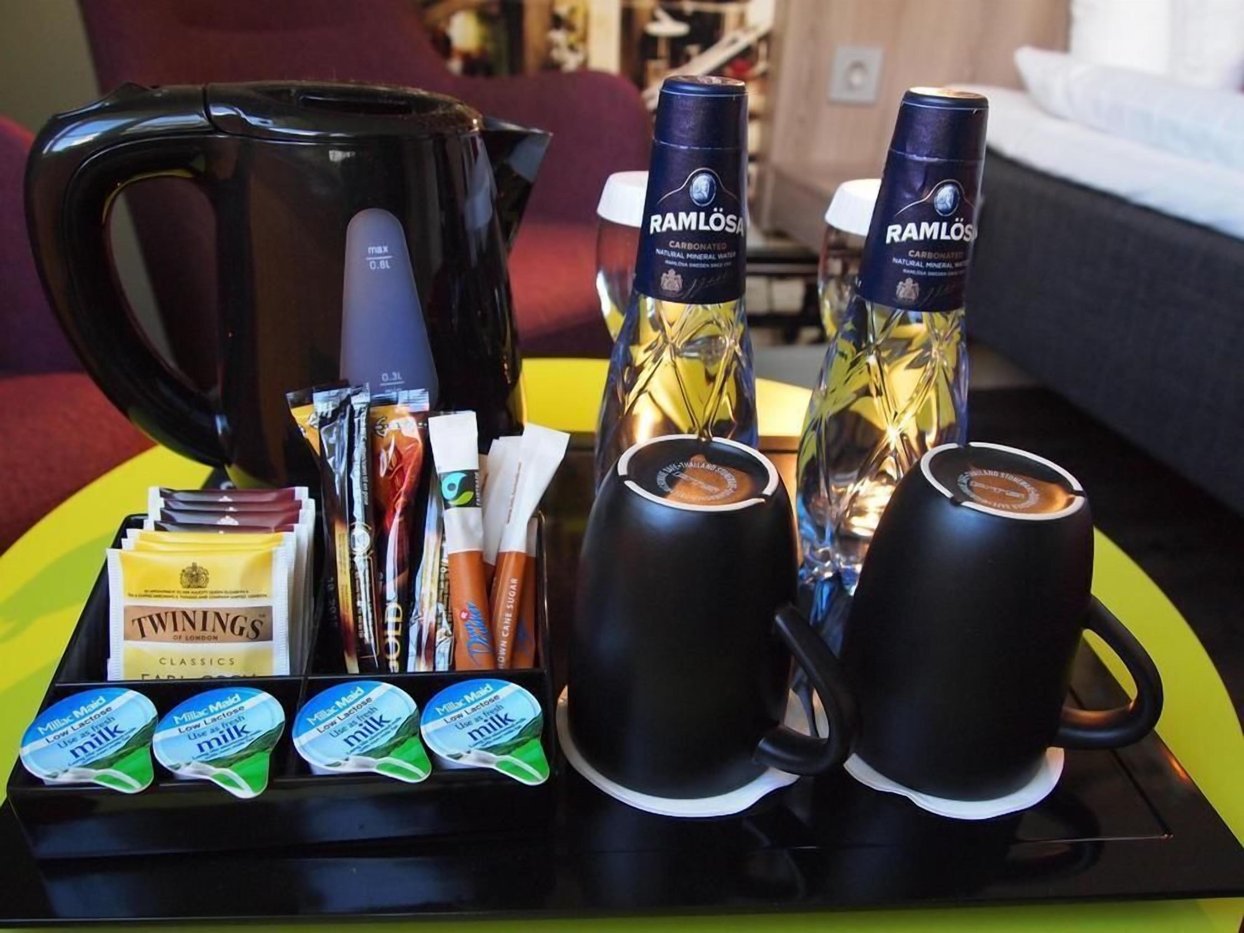 1 bedroom, premium bedding, pillow-top beds, blackout curtains