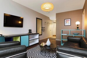 1 chambre, literie de qualité, lit avec matelas à plateau-coussin