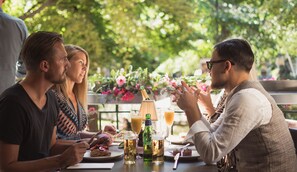 供應早餐、晚餐和早午餐,北歐料理