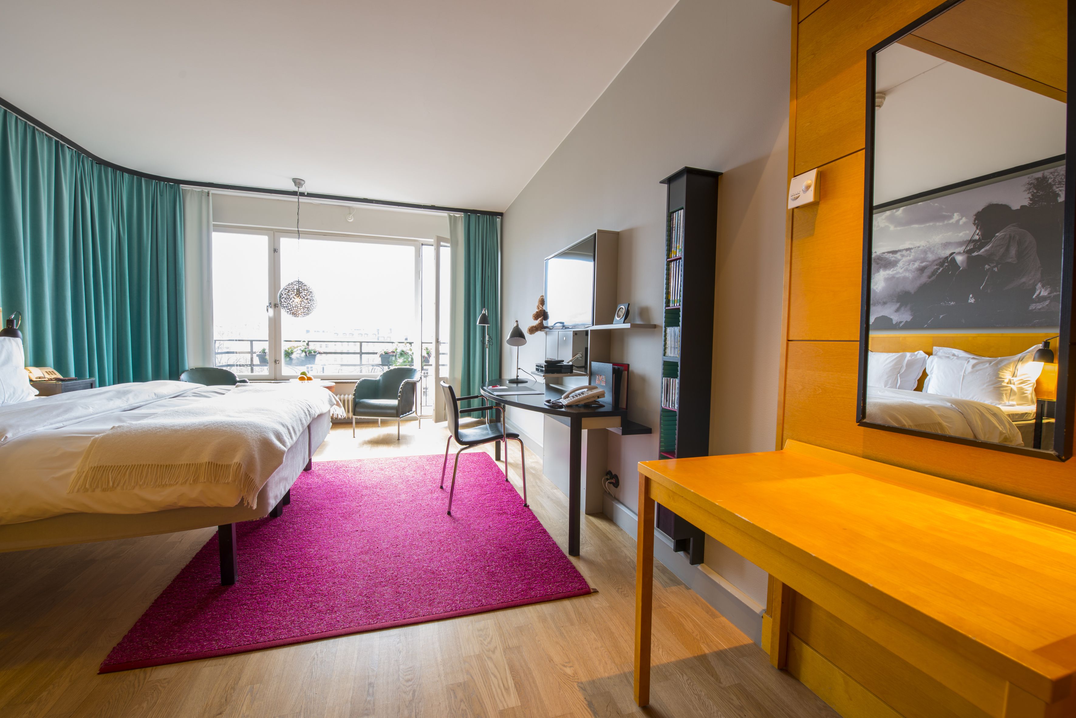 Deluxe Double Room, Balcony | Egyptian cotton sheets, premium bedding, down duvets, minibar