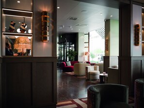 Lobby-Lounge