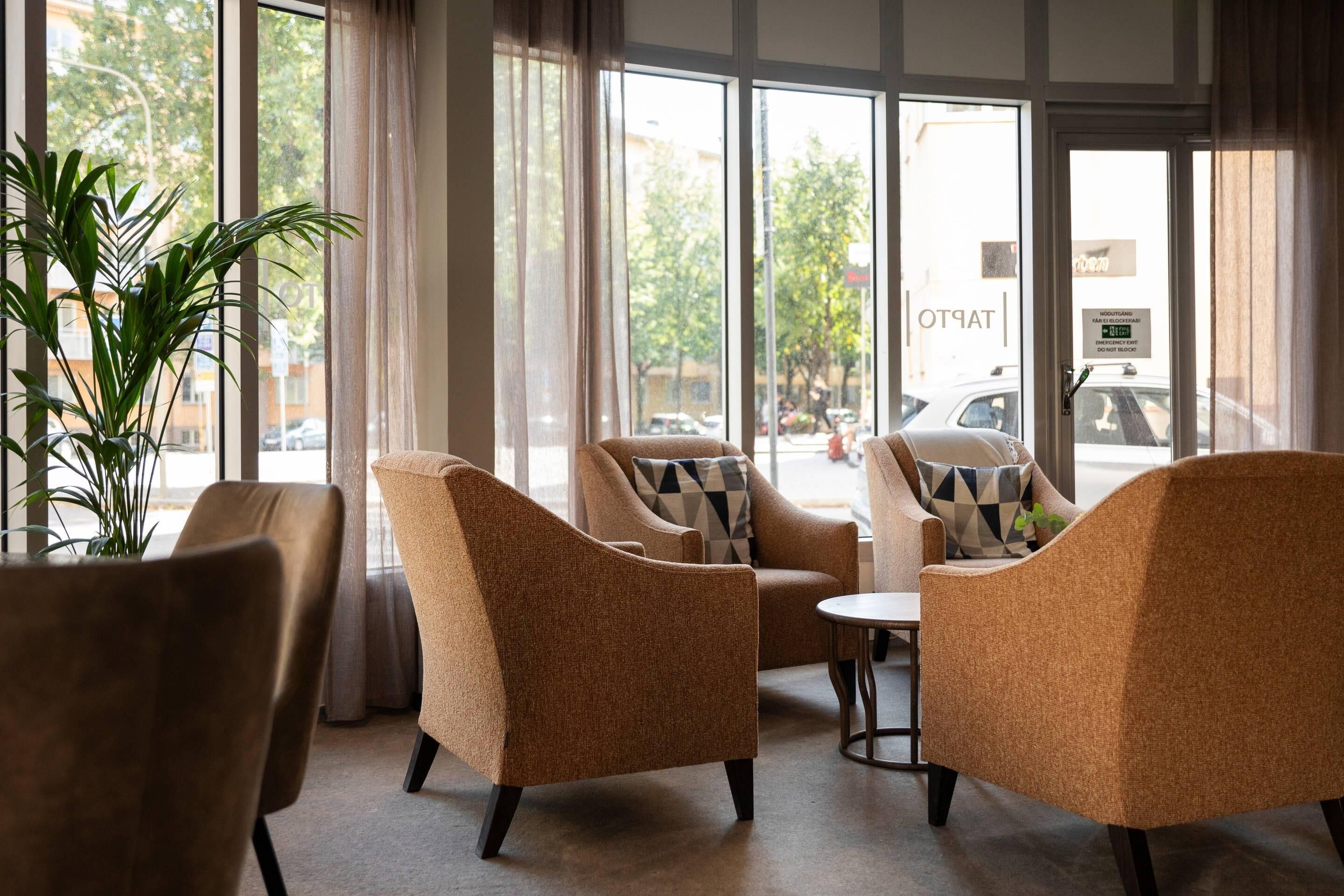 Photo - Home Hotel Tapto