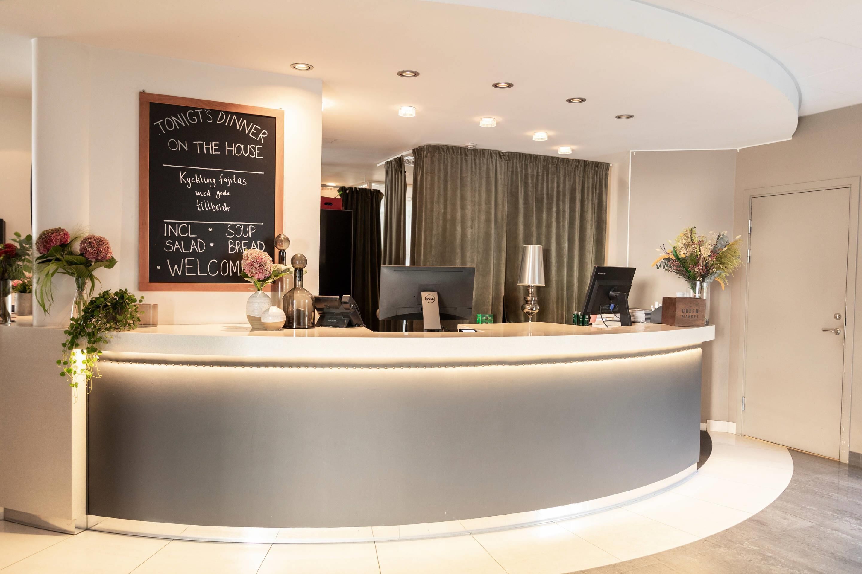 Photo - Home Hotel Tapto