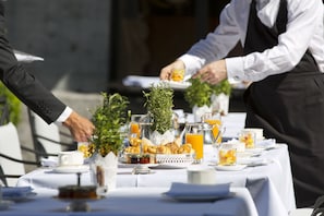 Almoço e jantar